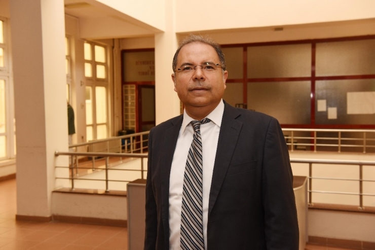 Ege’den Akıllı Kanser İlacı İçin Uluslararası İş Birliği