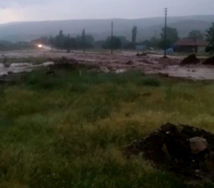 Sel Sonrasında Yaşlı Adam Kayboldu