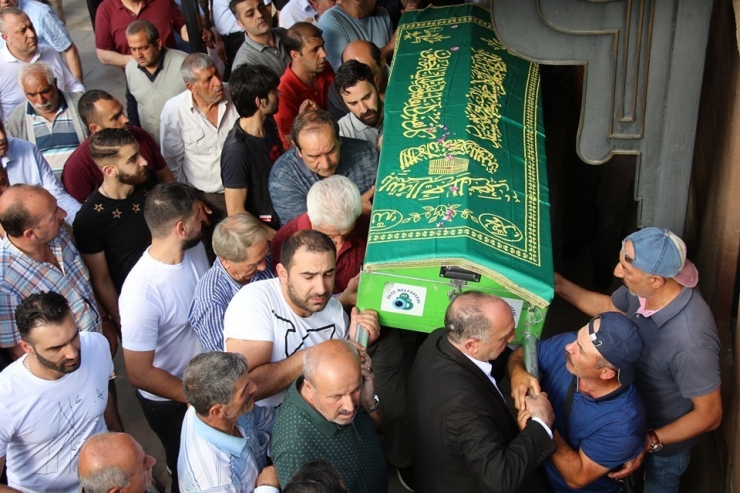 Günlüce Mürsel Gür’e Ağladı