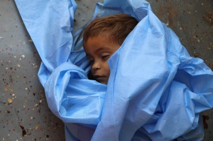 Suriye’de Rejim Uçakları 23 Sivili Öldürdü