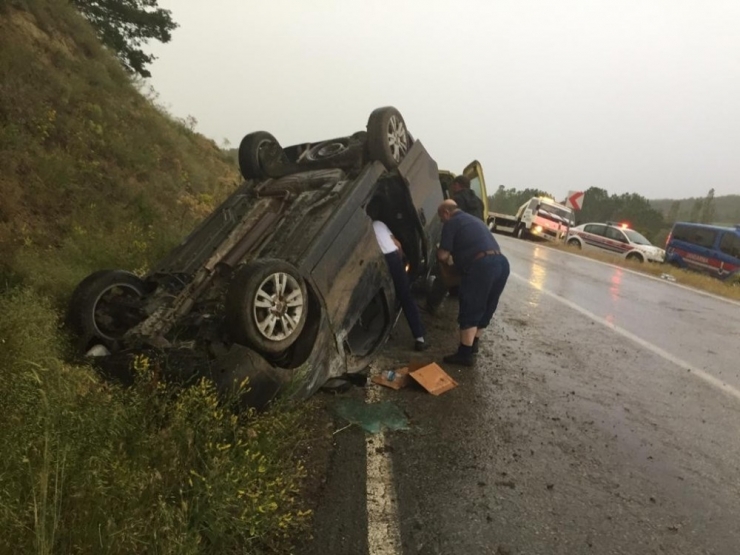 Tavşanlı’da Trafik Kazası: 3 Yaralı