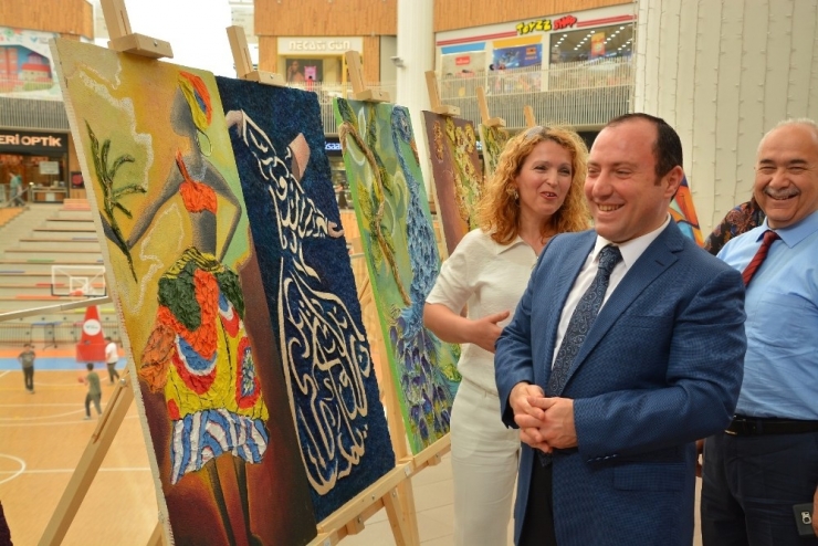 Yıl Sonu Sergisi Göz Kamaştırdı