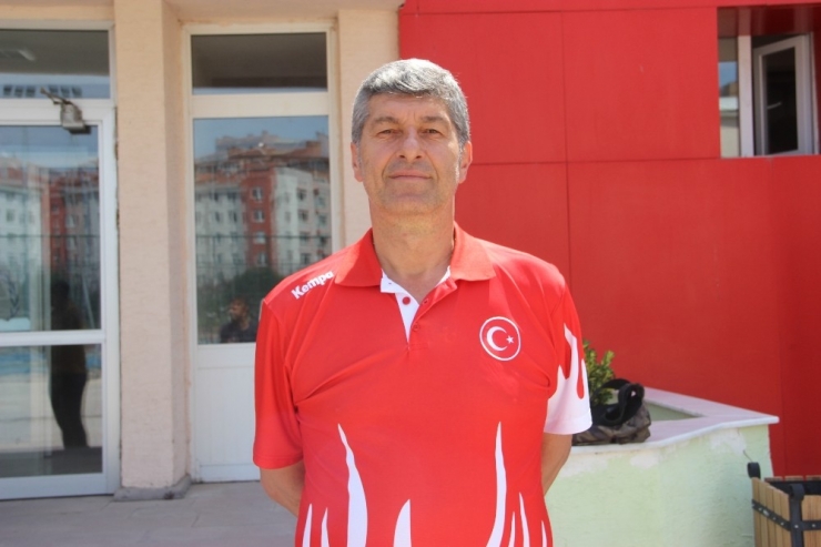 A Milli Erkek Hentbol Takımın Hedefi Avrupa Şampiyonası