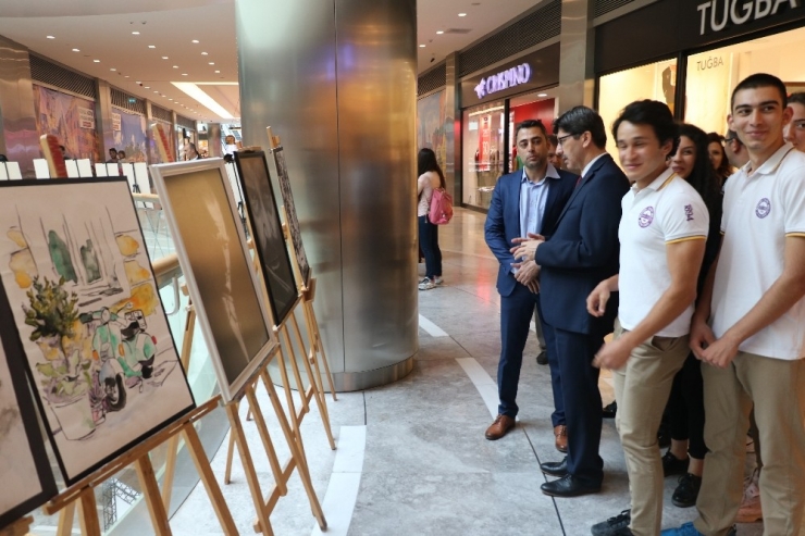 Lise Öğrencileri Park Afyon Avm’de Resim Sergisi Açtı