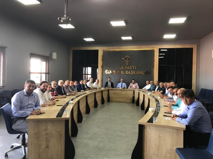 Ak Parti’den İstişare Toplantısı