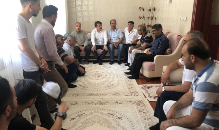 Aydemir Esenyurt’ta Dadaşlarla İstişare Etti