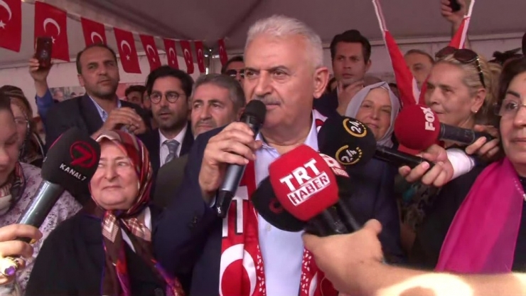 Binali Yıldırım: "Şu Anda Büyük Bir Miting Programımız Yok"