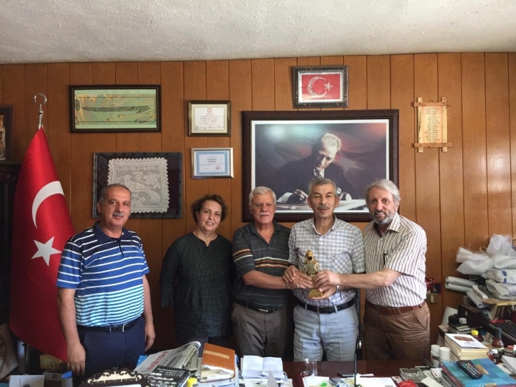 Aka-der’den Arapgir’de Kitap Bağışı