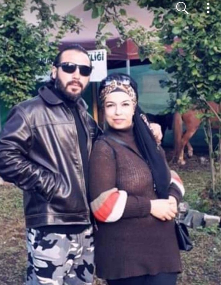 Genç Kadın Çocuklarının Gözleri Önünde Öldürüldü