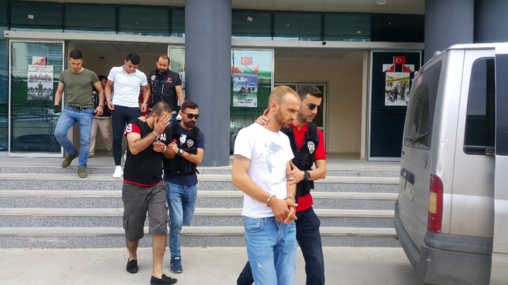 Bursa’da Zehir Tacirlerine Operasyon:10 Gözaltı