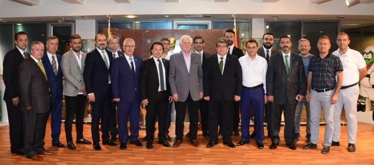 Mesut Mestan: "Biz Taşın Altına Kafamızı Bile Soktuk"