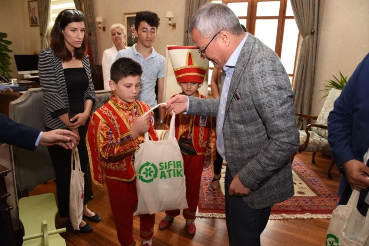 Vali Deniz’den Çevre Vurgusu