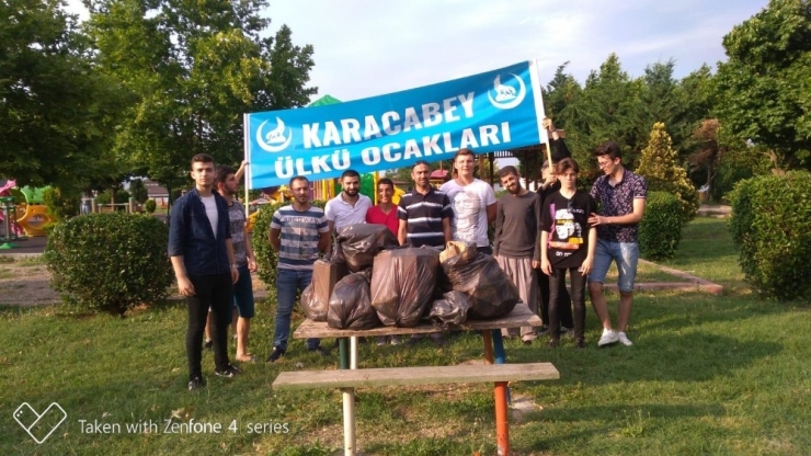 Karacabey Ülkü Ocakları’ndan Çevre Temizliği