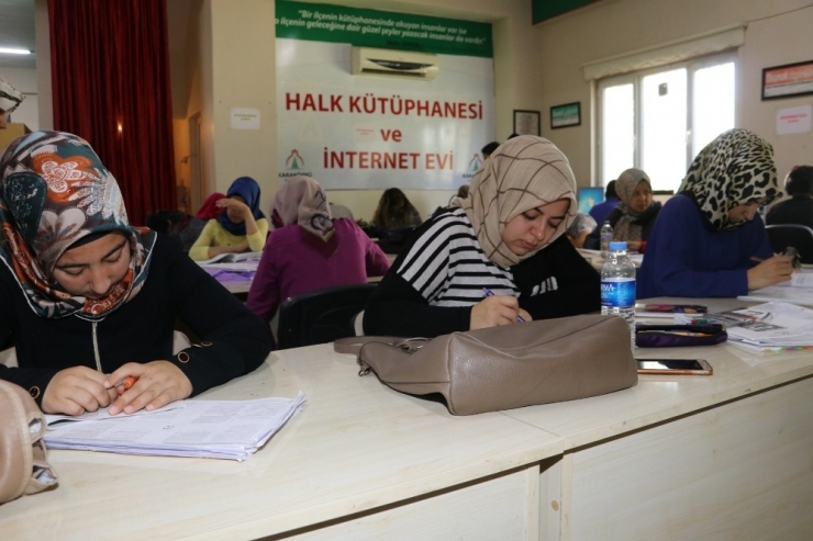 Karaköprü’de Öğrenciler Sınavlara Hazırlanıyor