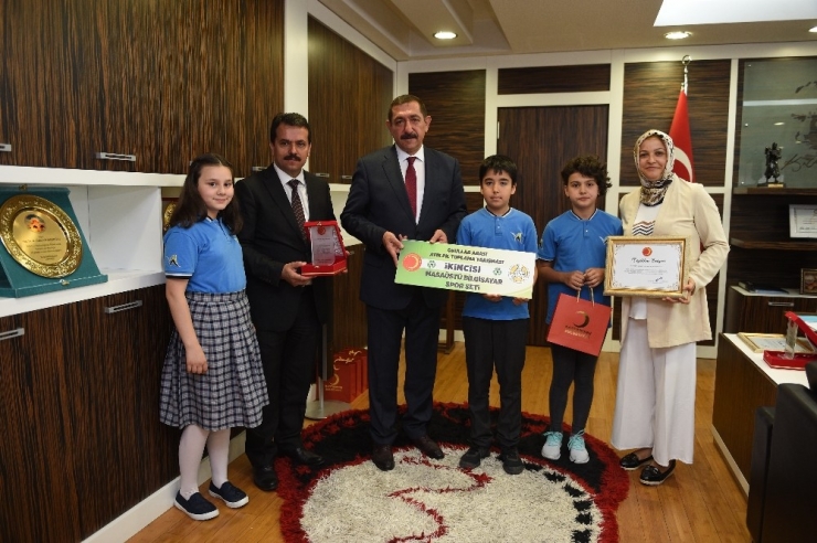 Atık Pil Toplama Kampanyası Sona Erdi