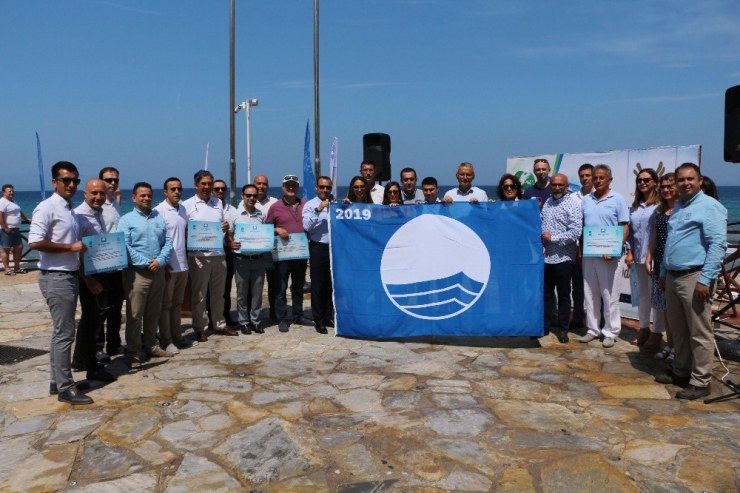 Kuşadası’nın 2019 Yılı Mavi Bayrakları Dalgalanmaya Başladı