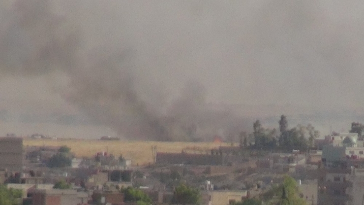 Kamışlı’da Çıkan Yangın Ekinlere Sıçradı