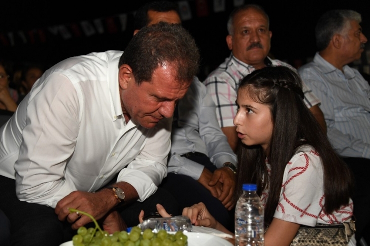 Mersin’de 3. Örtüaltı Üzüm Festivali Yapıldı