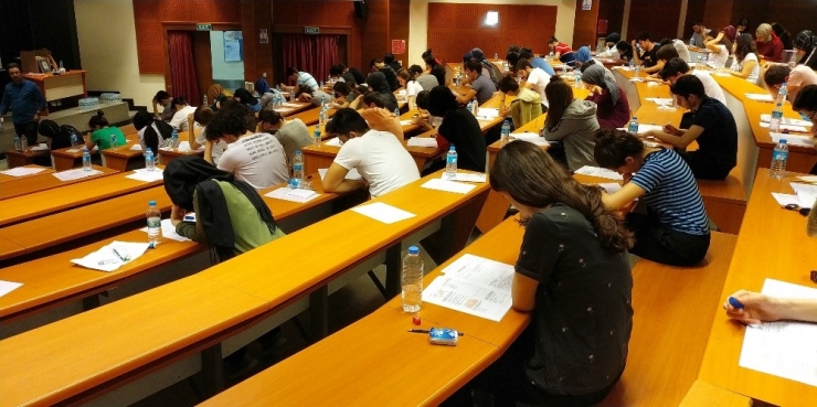 İhlas Koleji Tyt Ve Ayt’ye Hazır