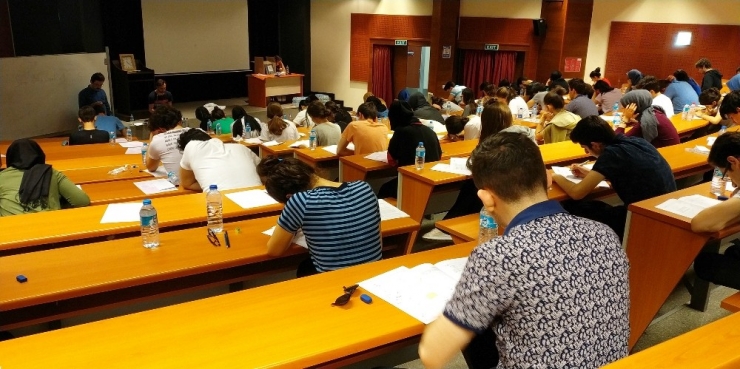 İhlas Koleji Tyt Ve Ayt’ye Hazır