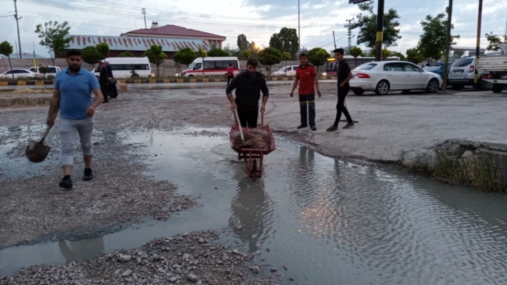 Van’da Su Baskınları
