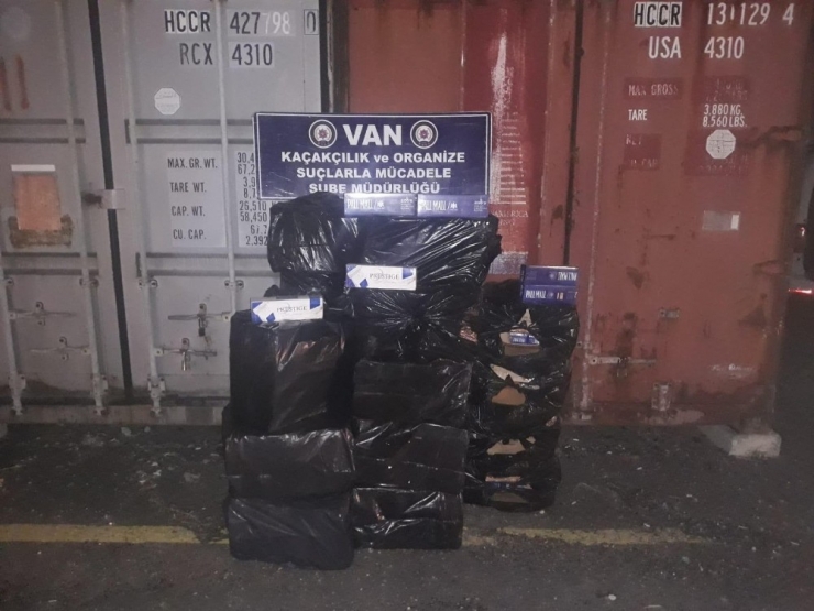 Van’da 10 Bin 970 Paket Kaçak Sigara Ele Geçirildi