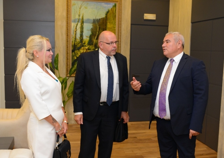 Antalya’dan Letonya’ya Ticaret Köprüsü