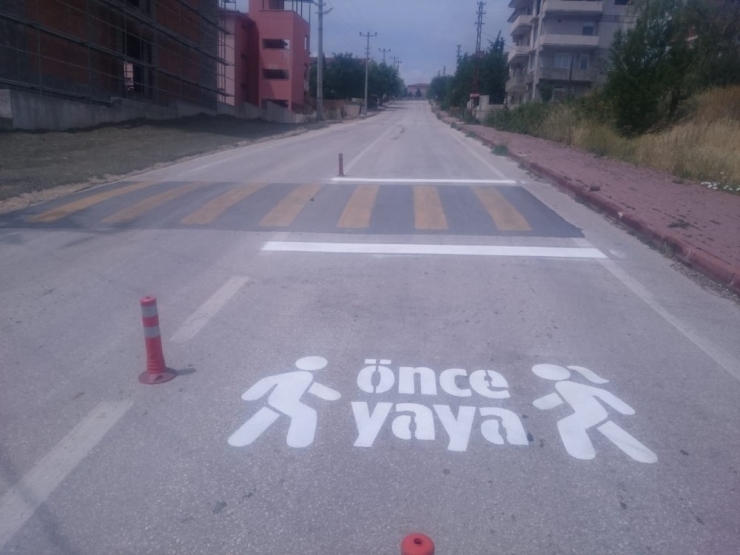 Bilecik Belediyesi’nden ‘Önce Yaya’ Yazılı Çizgi Çalışması
