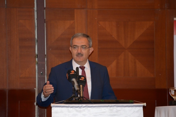 Konya’da Yaş Meyve Ve Sebze Çalıştayı Düzenlendi