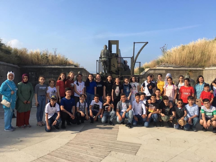 550 Kırkağaçlı Öğrenci Çanakkale’de