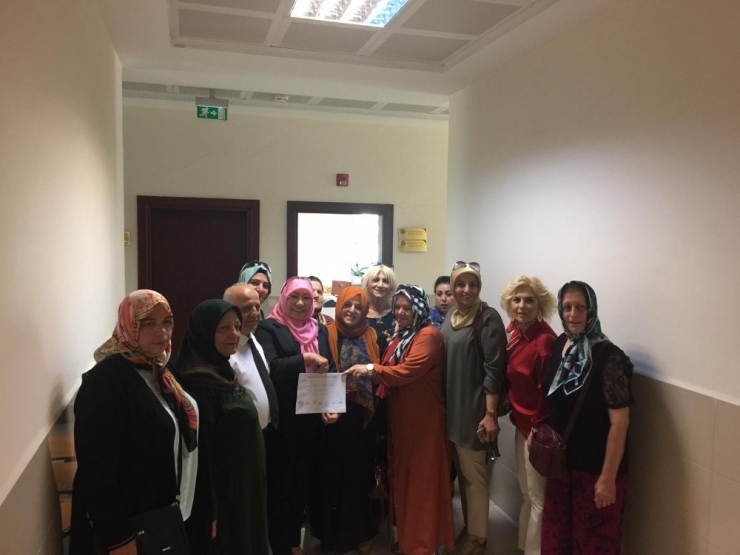 O Muhtar Mazbatasını Aldı