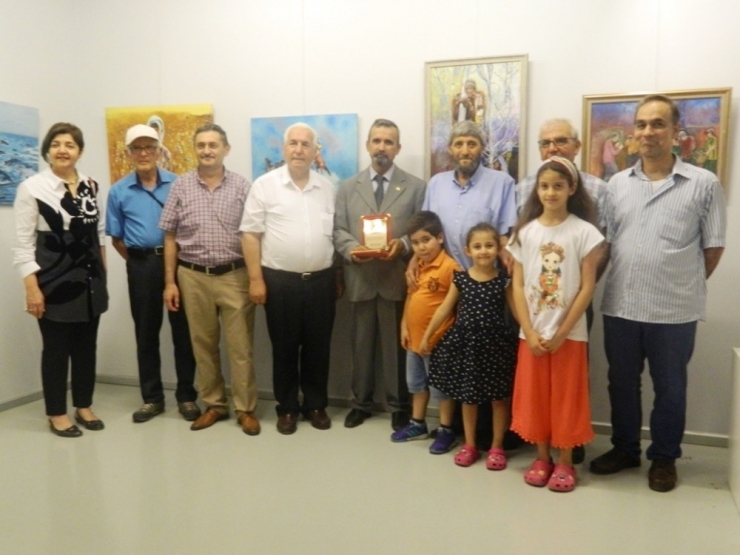 Cumali Karataş’a Onursal Üyelik Ve Plaket Verildi