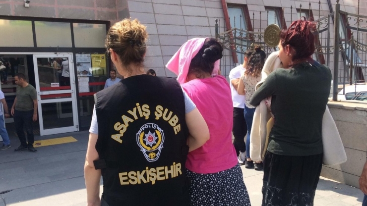 Hırsızlık Şüphelileri Adliyede