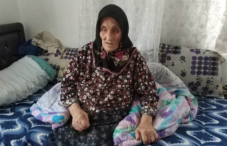 Gasp Edilen Yaşlı Adam Yaşadığı Dehşeti Atlattı