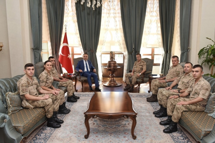 Jandarmadan Vali Soytürk’e Ziyaret