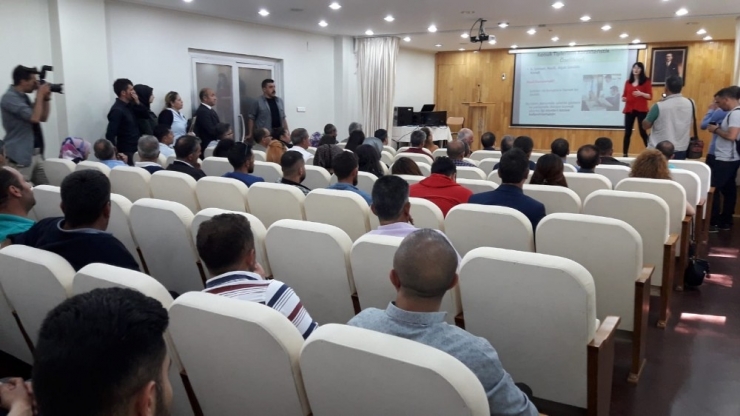 Kars Valisi Türker Öksüz, Kursa Katıldı Ders Dinledi