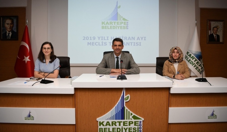 Kartepe’nin Yeni Binasında İlk Meclis