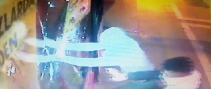 10 Saniyede 10 Bin Tl’lik Vurgun