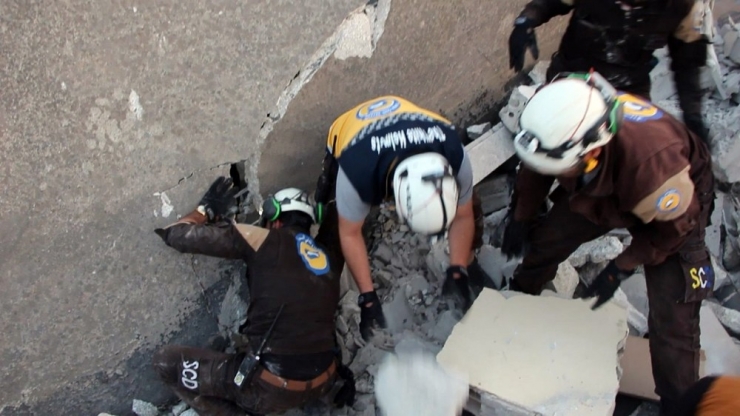 Suriye Ve Rus Jetleri El Mintar’ı Bombaladı: 5 Sivil Öldü