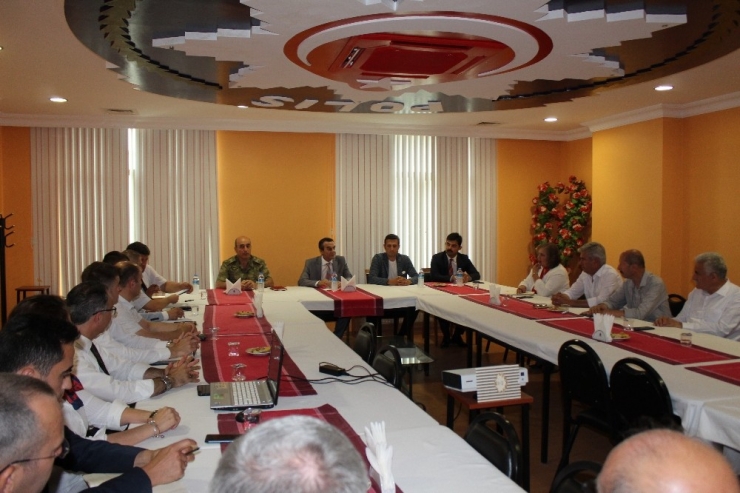 İlçe Güvenlik Ve Muhtarlar Toplantısı Yapıldı