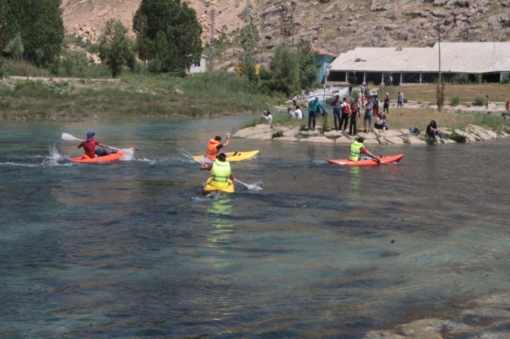 Gürpınar’da Yapılan Gürfest’e Yoğun İlgi