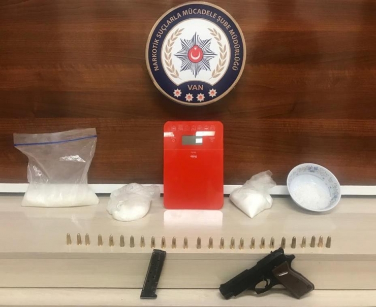 İranlı Şahsın İkametinde Uyuşturucu Ele Geçirildi