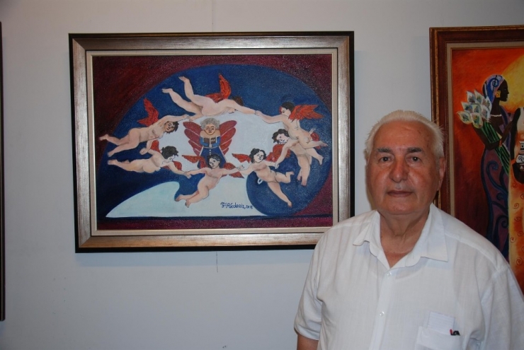 Prof. Dr. Akdeniz: "Resim Beni Hayata Bağlıyor"