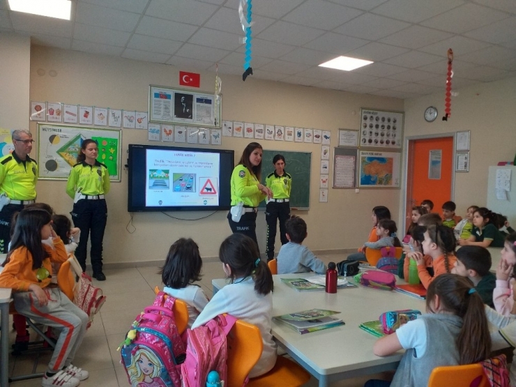 Bir Yılda 3 Bin 802 Öğrenciye Trafik Eğitimi