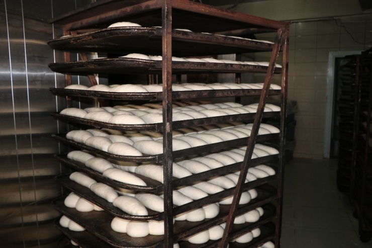 Sandıklı’da Ekmeğe Yüzde 50 Zam