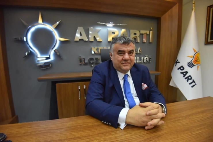 Ak Parti’li Demirtaş’tan, Chp’li Başkan Karakayalı’nın Uygulamalarına Tepki