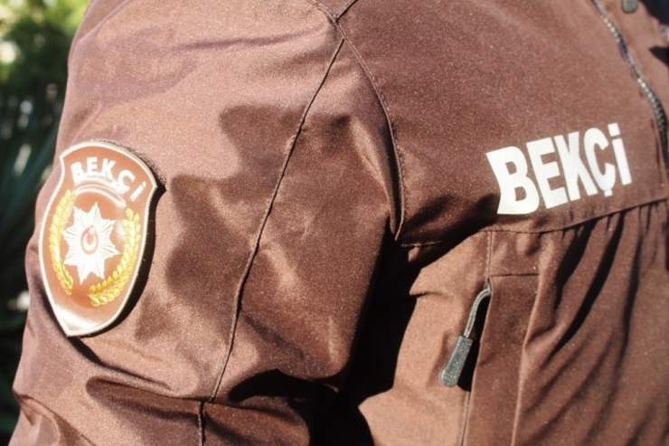 Gece Bekçileri Güven Veriyor