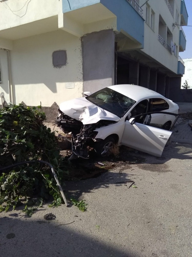 Batman’da Trafik Kazası: 2 Yaralı