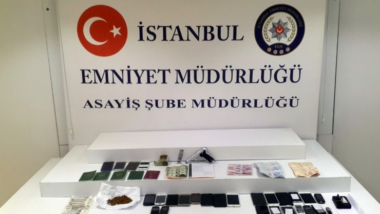 İstanbul’da Kadınlara Fuhuş Yaptıran Çete Çökertildi