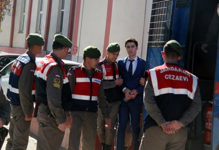 Genç Kızı Silahla Öldüren Şahsa Ağırlaştırılmış Müebbet Ve 25 Yıl Hapis İstemi